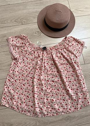 Блуза натуральная вышечки штапель вискоза открытые плечи принт свободного кроя пуговицы