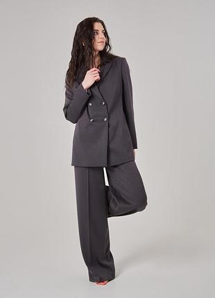 Жіночі штани oversize чорного кольору