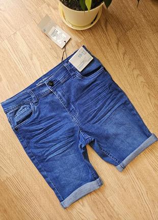 Новые шикарные шорты джинсовые на мальчика 10-11роков1 фото