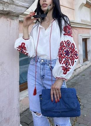 Вишиванка з обємними рукавами