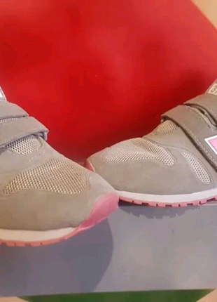 Кросівки оригінал new balance. 37р