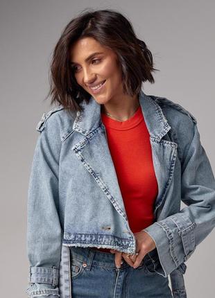 Короткая женская джинсовая куртка 31037 фото