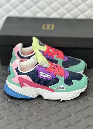 Кросівки жіночі весняні adidas falcone замш кросовки адідас фалкон