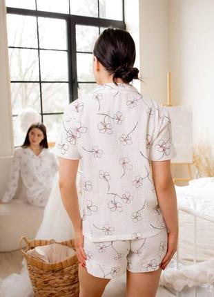 Пижама женская муслин шорты и рубашка цветы4 фото