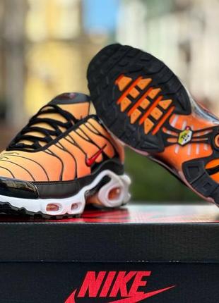 Кроссовки nike air max plus tn orange