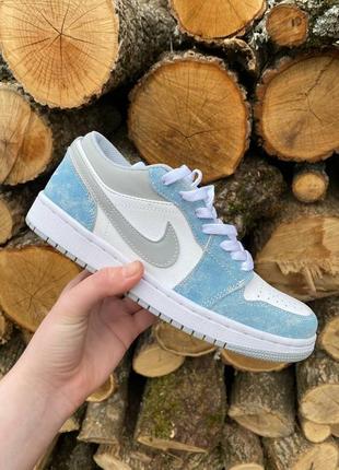 Знижка nike air jordan retro 1 low hyper royal жіночі блакитні кросівки демі весна осінь голубые кроссовки демисезонные скидка10 фото