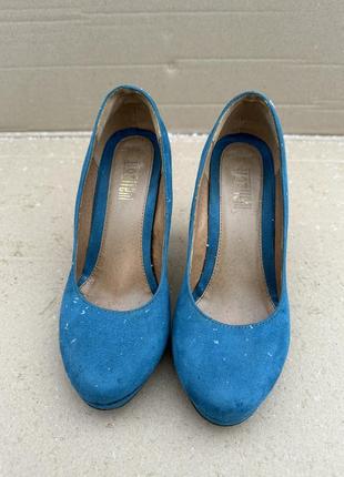 Синие замшевые туфли женские