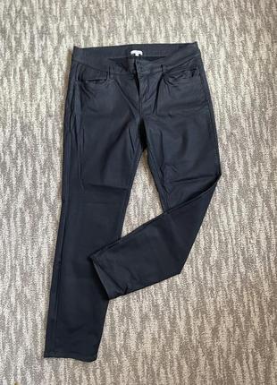 Стрейчевые брюки с имитацией кожи 54-56 размер
