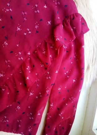 Шифоновая блузка с рюшами оборками в цветочный принт длинный объемный рукав4 фото