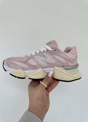 Жіночі кросівки рожеві new balance 9060