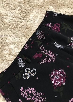 Классические брюки с цветочным принтом, размер л/мин4 фото