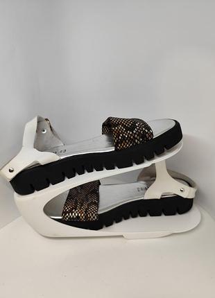 Босоніжки bellini італія,оригінал.нові