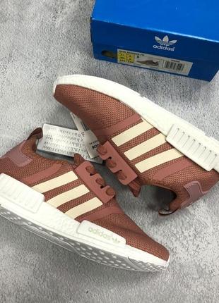 Распродажа! кроссовки adidas в коралловом цвете (40-25 см)6 фото