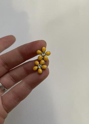 Серьги гвоздики