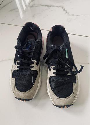 Кросівки adidas 36