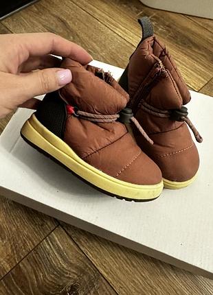 Ботинки угги дутики zara