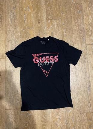 Футболка guess