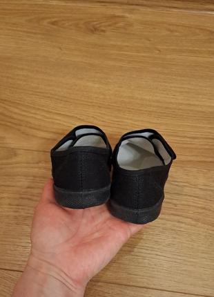 Череые тапочки для мальчика/сменная обувь/черные мокасины4 фото