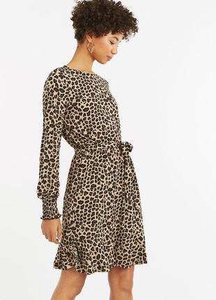 Платье в леопардовый принт1 фото