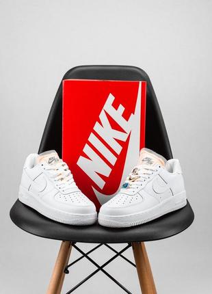 Кросівки nike air force 1 lx white lace beige кросівки
