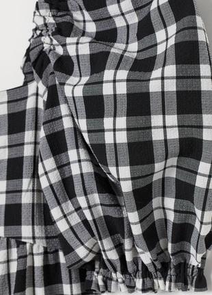 Плаття ампірного силуету для жінки h&m divided 0903868-001 s чорно-білий2 фото