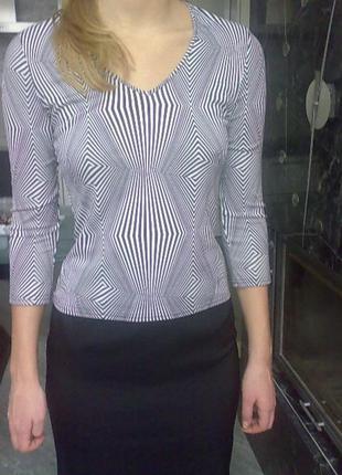 #розвантажуюсь кофточка sinequanone интересный принт р 44-46