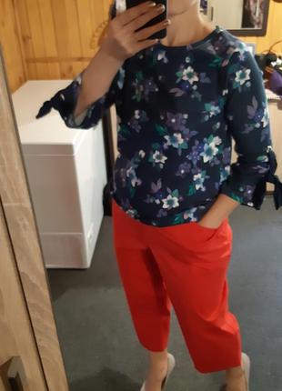 Актуальный стильный свитер/свитшот в цветочный принт, yessica,  p. s-m3 фото