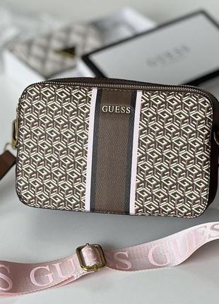 Сумочка guess