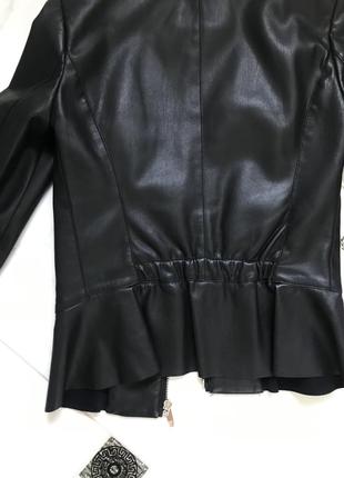 Кожаная куртка косуха из эко-кожи с баской zara7 фото