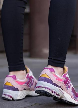 Nb035 кроссовки в стиле new balance 2002r pink violet6 фото