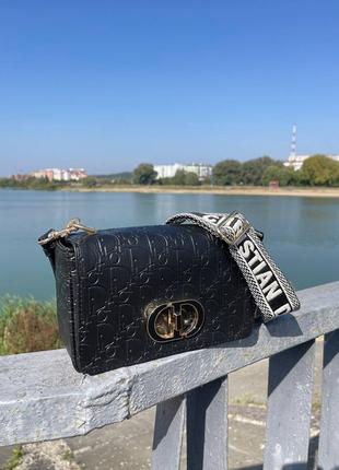 Супер стильна чорна жіноча сумочка christian dior medium1 фото