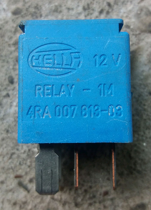 Реле фари nissan 252309f920

.