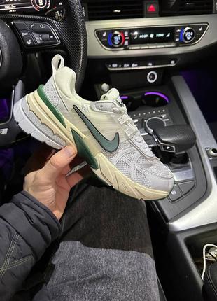 Кроссовки nike runtek white/green