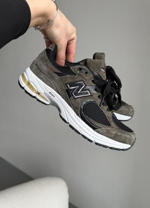 New balance 2002r black/dark dreen