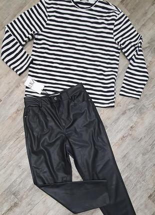 Zara брюки, штаны mom-fit с экокожи. новая коллекция. шикарное качество8 фото