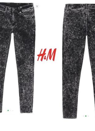 Чёрные джинсы divided с потертостями h&m2 фото