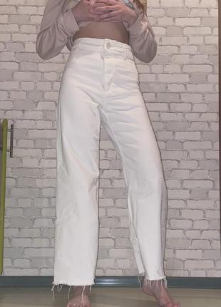 Белые джинсы zara straight1 фото