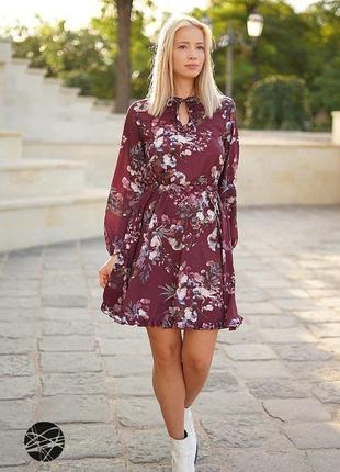 Платье мини с цветочным принтом2 фото