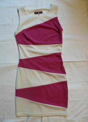 Плаття по фігурці