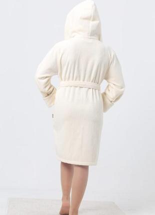 Женский теплый махровый однотонный халат домашний с карманами, халат махровый женский банный теплый пушистый с поясом с капюшоном5 фото