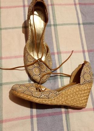 Босоножки 38-39