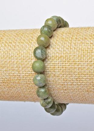 Браслет жадеит (пресс.) гладкий шарик d-8,5 мм + - l-18см + - (стрейч)