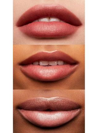 Тонирующий бальзам для увлажнения губ e.l.f. hydrating core lip shine happy 2.8 г6 фото