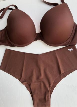 Комплект белья pink victoria’s secret 75b, 75c(34b, 34c)