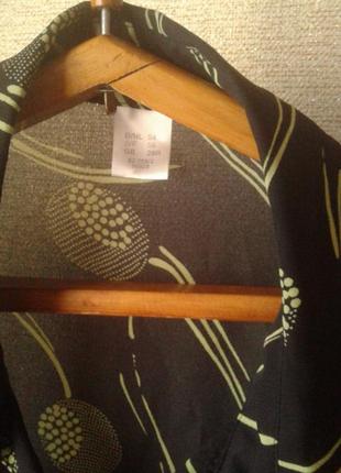 Блуза черно-салатового цвета,германия,батал.2 фото