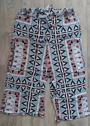 Льняные брюки m