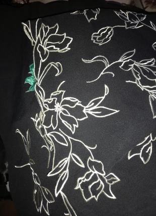 Редкая находка.винтажное черное шелковое платье minuet с цветочной вышивкой. расклешенный крой, размер uk 12 наш 46-4810 фото