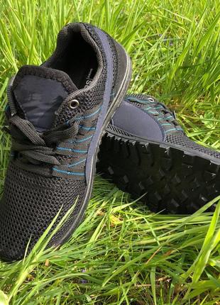 Спортивні кросівки чоловічі літні із сітки 41 розмір. літні кросівки сітка. модель 24112. колір: чорний10 фото
