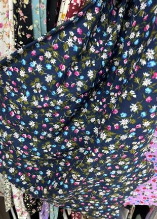 Женственное и нежное, весеннее, летнее, легкое мини платье с цветочным принтом3 фото