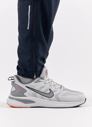 Чоловічі кросівки nike winflo light grey8 фото